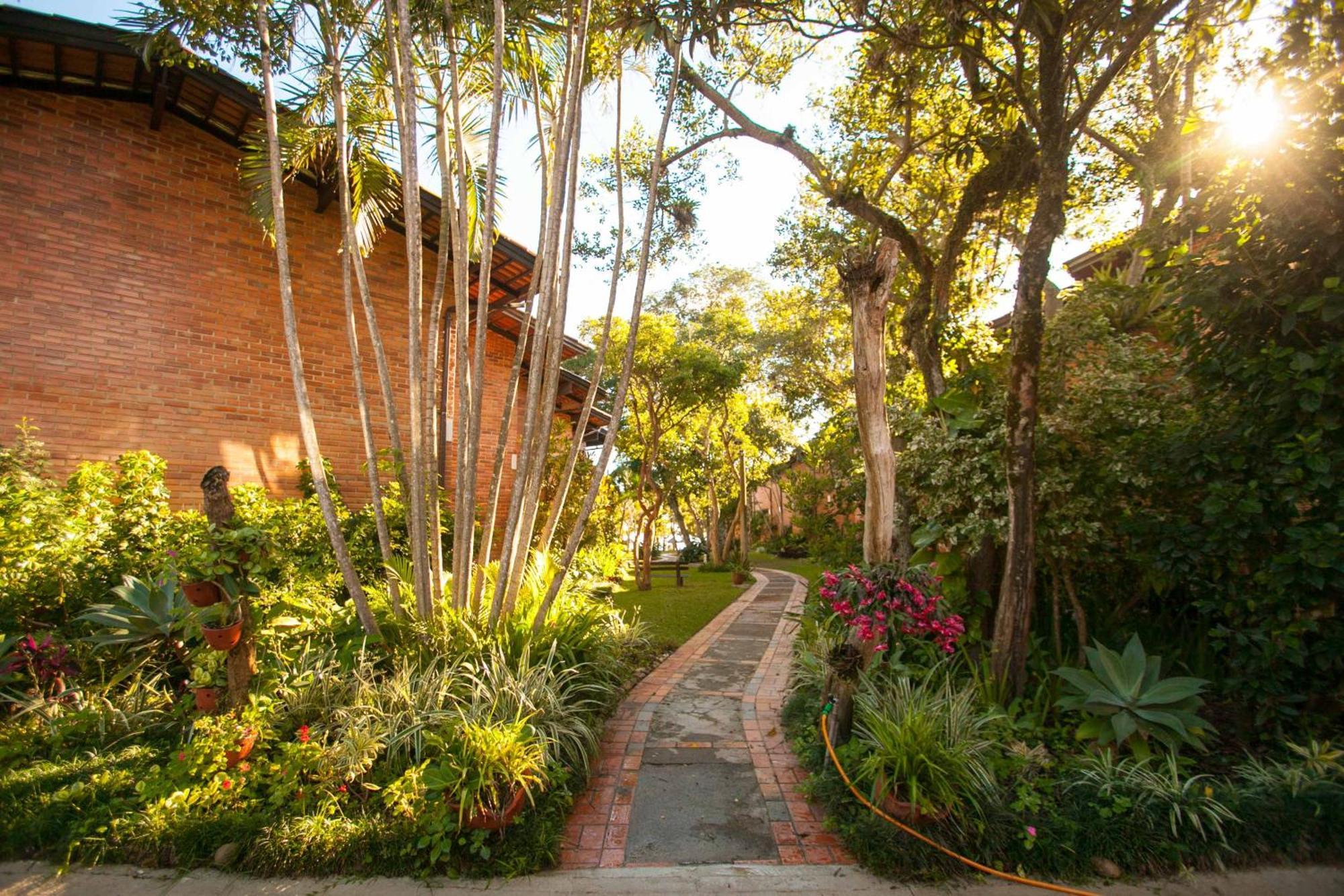 Tropical Residencia Aparthotel - Florianopolis, Florianopolis